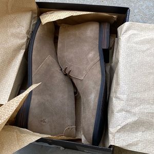 $348 new Frye ‘Scott’ Chukka suede boots. BNIB 13D